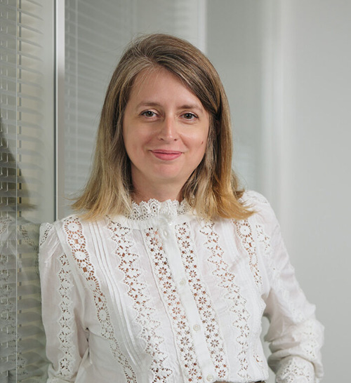 Photo de portrait de l'avocate Virginie Tafforeau